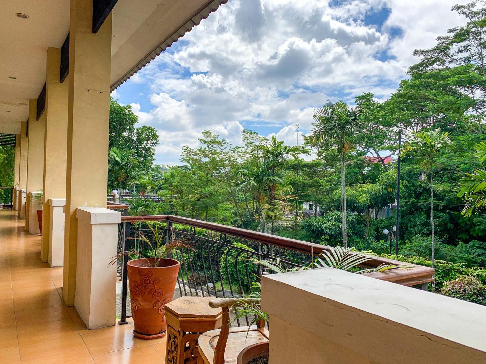 Urbanview Sasono Putro Condoongcatur By Reddoorz Kejayan Luaran gambar