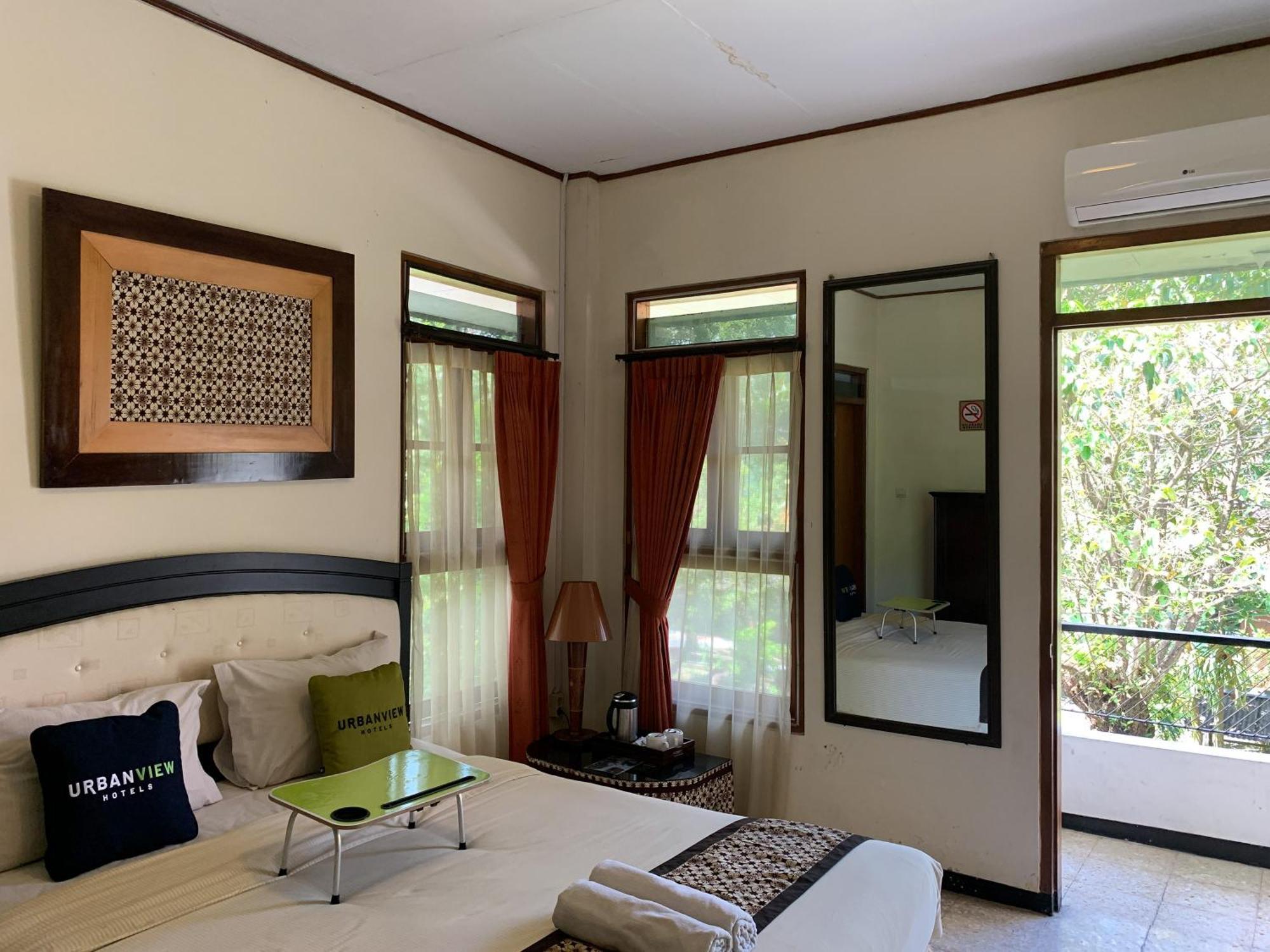 Urbanview Sasono Putro Condoongcatur By Reddoorz Kejayan Luaran gambar